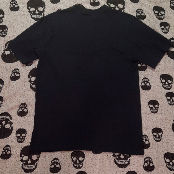 Nike shirt - Picture 3 of 3